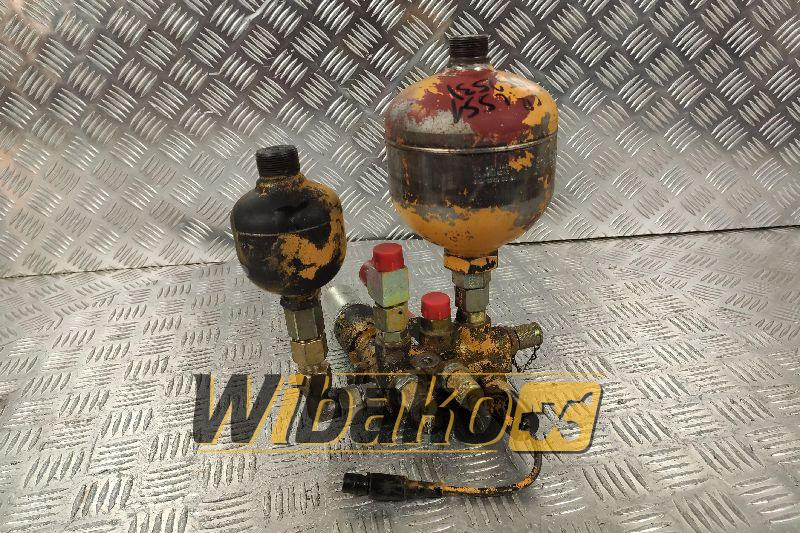 Valves set Wabco 4773970070 - Hydraulventil för Byggmaskiner: bild 1 Valves set Wabco 4773970070 - Hydraulventil för Byggmaskiner: bild 1