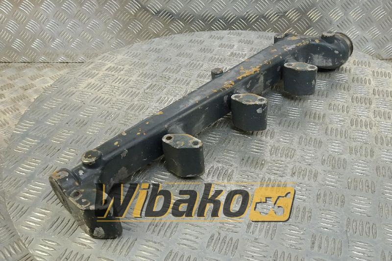 Water mainfold Liebherr 30211153 - Insugsgrenrör för Byggmaskiner: bild 1 Water mainfold Liebherr 30211153 - Insugsgrenrör för Byggmaskiner: bild 1