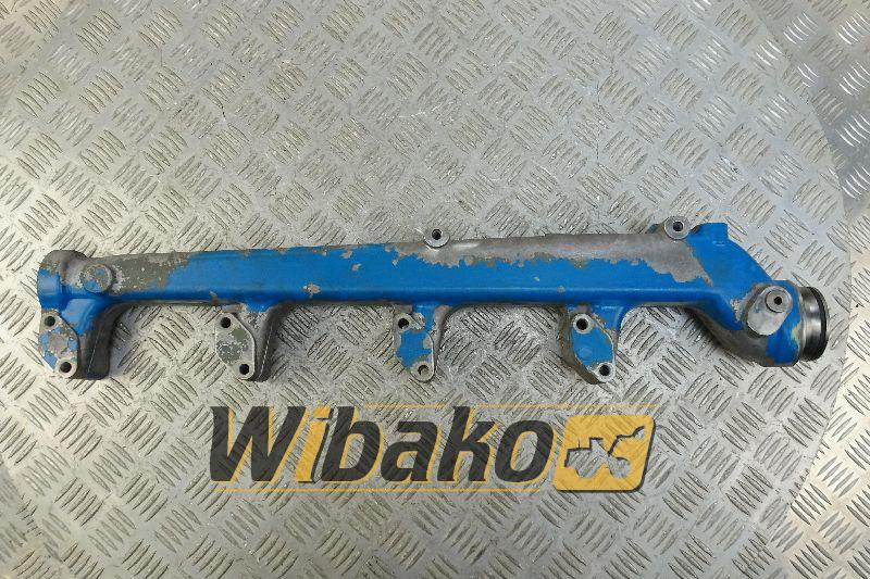Water mainfold Liebherr 9078411 - Insugsgrenrör för Byggmaskiner: bild 1 Water mainfold Liebherr 9078411 - Insugsgrenrör för Byggmaskiner: bild 1