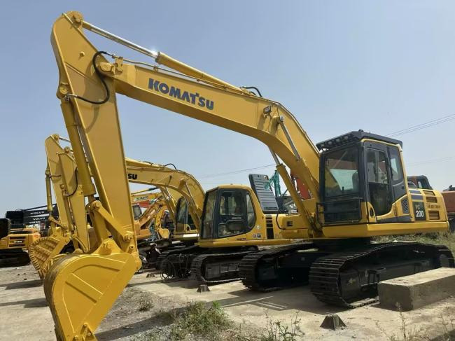 KOMATSU 200-8 - Bandgrävare: bild 2 KOMATSU 200-8 - Bandgrävare: bild 2