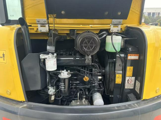 KOMATSU PC56 - Grävmaskin på däck: bild 5 KOMATSU PC56 - Grävmaskin på däck: bild 5