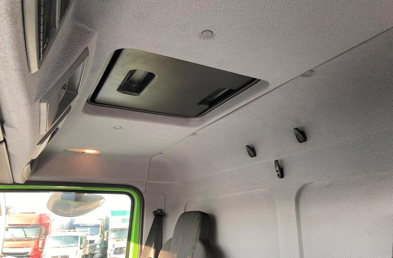 Kapellbil MERCEDES ATEGO 16.23 CASSONE E SPONDA POSTERIORE: bild 9