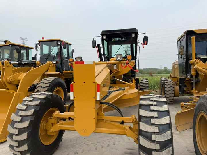 Certified CAT 140G Grader Used Construction Machine | No Accidents, Ready to Work | Price Negotiable - Väghyvel: bild 3 Certified CAT 140G Grader Used Construction Machine | No Accidents, Ready to Work | Price Negotiable - Väghyvel: bild 3