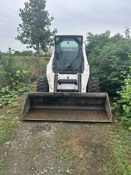 Second Hand BOBCAT S300 Skid-steer Loader with Very Good Performance Is for Sale at a Low Price - Kompaktlastare/ Slirstyrda lastare: bild 3 Second Hand BOBCAT S300 Skid-steer Loader with Very Good Performance Is for Sale at a Low Price - Kompaktlastare/ Slirstyrda lastare: bild 3