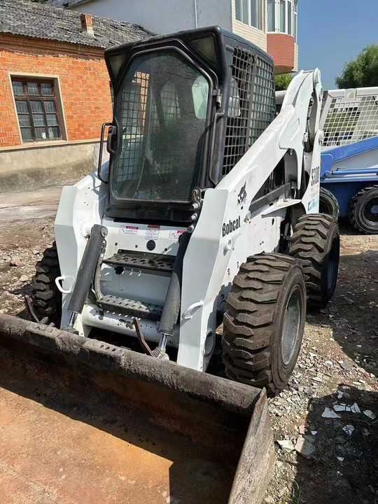 Used Bob Cat Bob Cat S300 Used Skid Steer Wheel Loader Multifunctional Track Loaders Bobcat - Kompaktlastare/ Slirstyrda lastare: bild 2 Used Bob Cat Bob Cat S300 Used Skid Steer Wheel Loader Multifunctional Track Loaders Bobcat - Kompaktlastare/ Slirstyrda lastare: bild 2