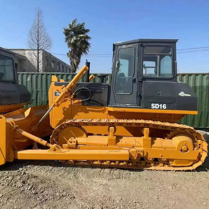 Used China Made SD16 Construction Machinery Shantui SD16 Crawler Bulldozer Earthmoving Machine Used Bulldozer - Bulldozer: bild 3 Used China Made SD16 Construction Machinery Shantui SD16 Crawler Bulldozer Earthmoving Machine Used Bulldozer - Bulldozer: bild 3