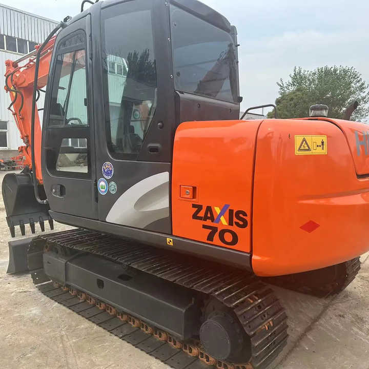 Used Hitachi Excavator ZX70 7ton Japan Import Second Hand Small Crawler ZX70 Excavator for Sale - Bandgrävare: bild 1 Used Hitachi Excavator ZX70 7ton Japan Import Second Hand Small Crawler ZX70 Excavator for Sale - Bandgrävare: bild 1