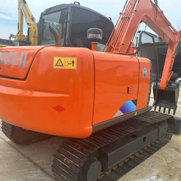 Used Hitachi Excavator ZX70 7ton Japan Import Second Hand Small Crawler ZX70 Excavator for Sale - Bandgrävare: bild 4 Used Hitachi Excavator ZX70 7ton Japan Import Second Hand Small Crawler ZX70 Excavator for Sale - Bandgrävare: bild 4
