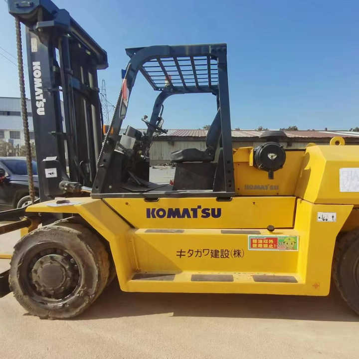 Used Original Japan Brand komatsu 15tons Forklift for Sale Low Working Hours Strong Power - Motviktstruck: bild 1 Used Original Japan Brand komatsu 15tons Forklift for Sale Low Working Hours Strong Power - Motviktstruck: bild 1