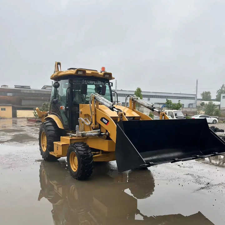 Used Wheel Loader CAT420F Caterpillar 420F Construction Machinery Mini Wheel Skid Steer Loader in Stock - Grävlastare: bild 4 Used Wheel Loader CAT420F Caterpillar 420F Construction Machinery Mini Wheel Skid Steer Loader in Stock - Grävlastare: bild 4