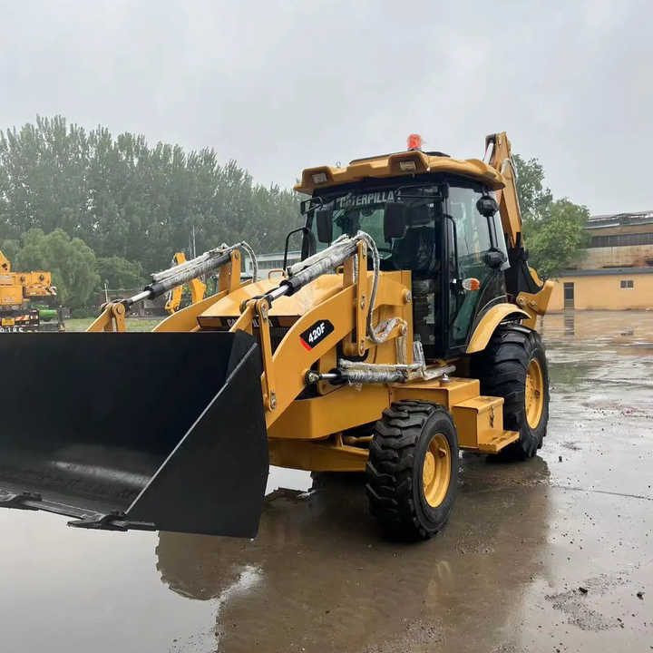 Used Wheel Loader CAT420F Caterpillar 420F Construction Machinery Mini Wheel Skid Steer Loader in Stock - Grävlastare: bild 1 Used Wheel Loader CAT420F Caterpillar 420F Construction Machinery Mini Wheel Skid Steer Loader in Stock - Grävlastare: bild 1