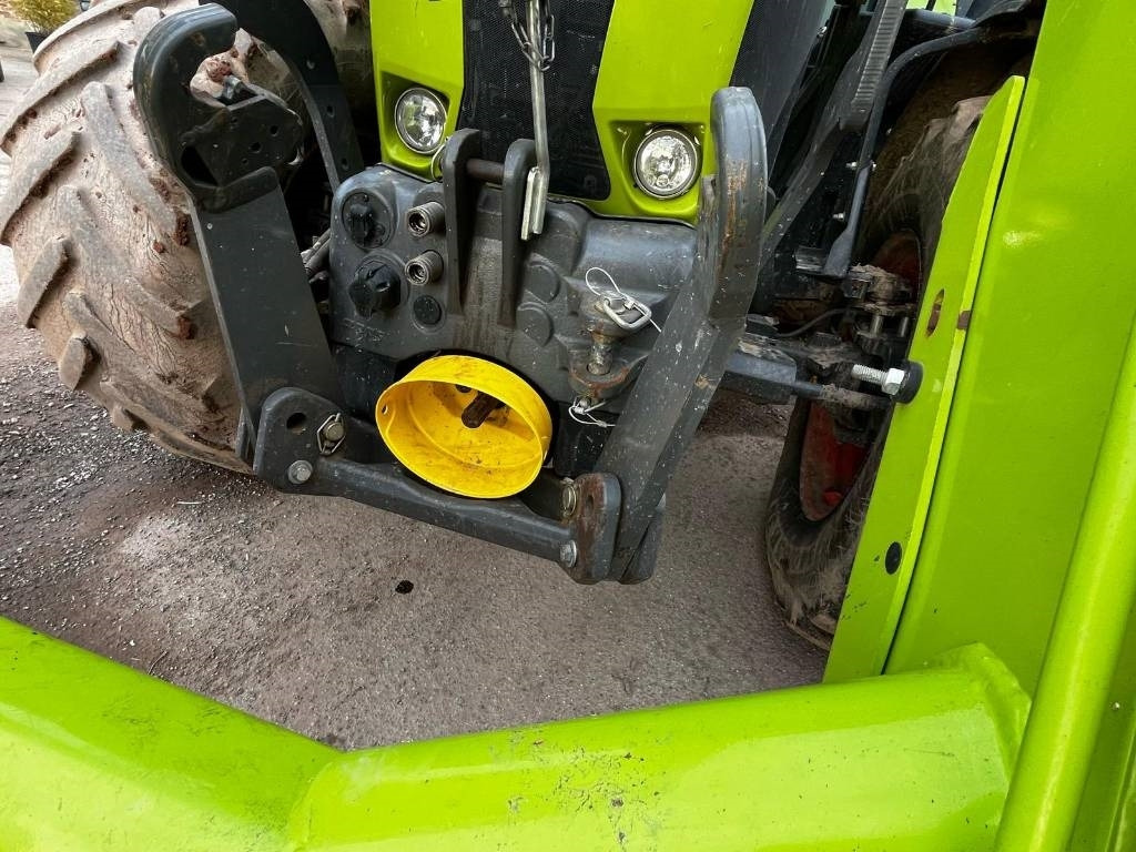 Claas Arion 650 Cmatic - Traktor: bild 2 Claas Arion 650 Cmatic - Traktor: bild 2