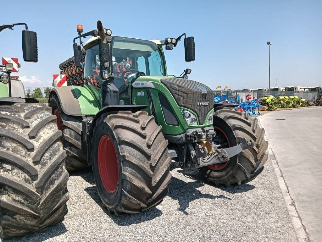 Fendt 718 Vario - Traktor: bild 1 Fendt 718 Vario - Traktor: bild 1