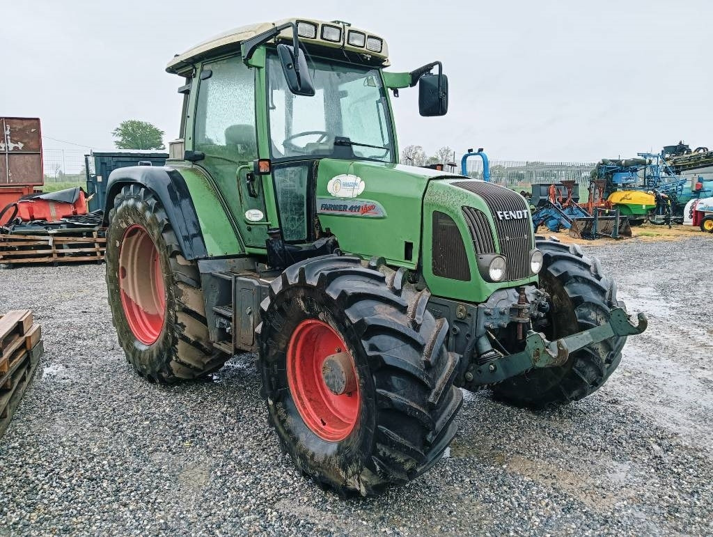 Fendt Farmer 411 Vario - Traktor: bild 1 Fendt Farmer 411 Vario - Traktor: bild 1