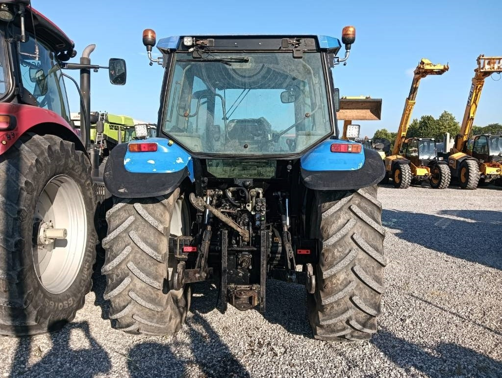 New Holland TS 100 - Traktor: bild 5 New Holland TS 100 - Traktor: bild 5