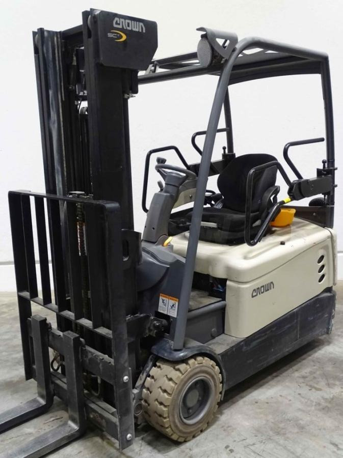 Crown - Eltruck: bild 1 Crown - Eltruck: bild 1