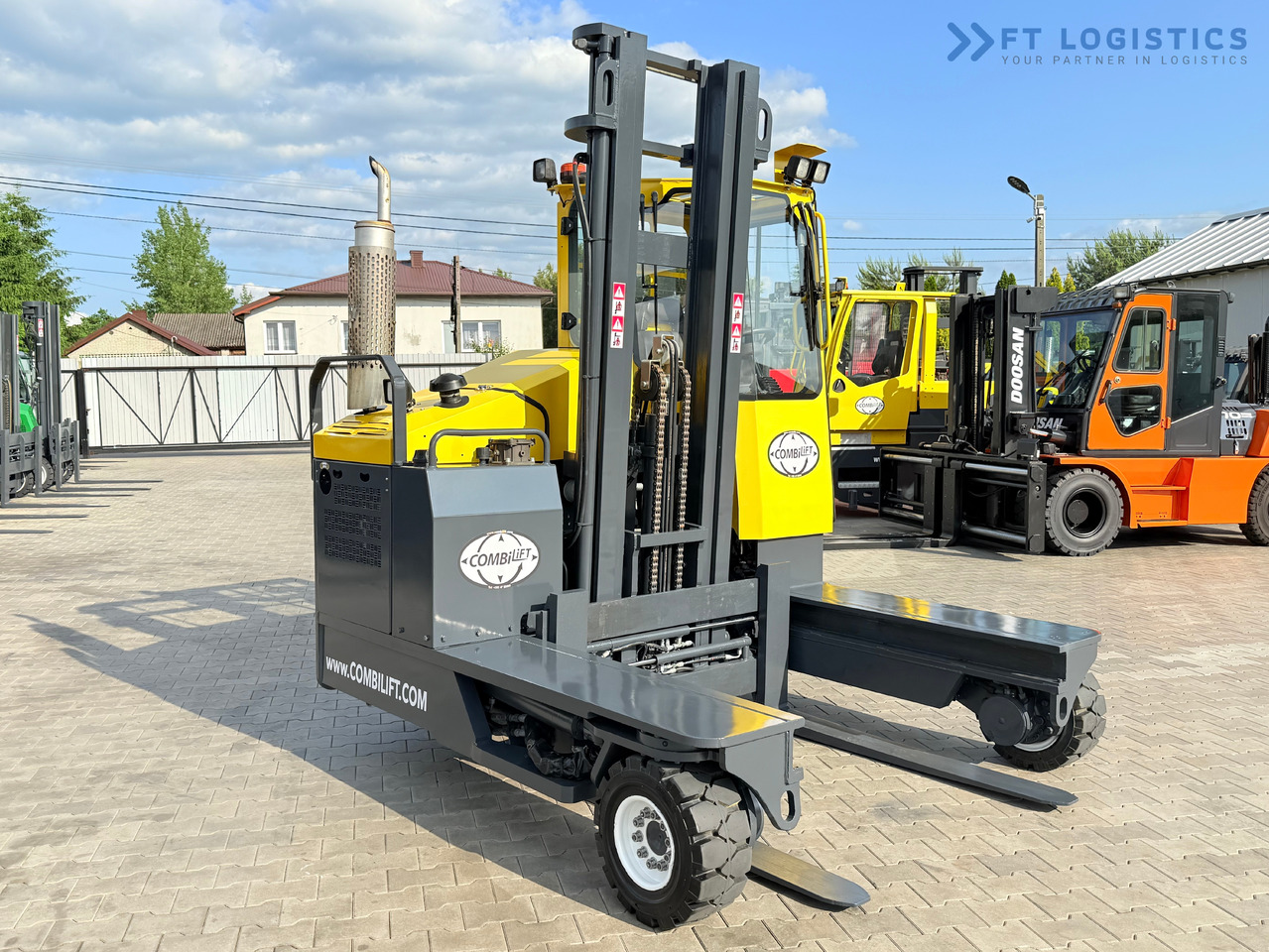 COMBILIFT C4000 / DIESEL / DUPLEX - 4100MM / FORK POSITIONER / ONLY 2951 MTH / LIKE NEW - 4-vägstruck: bild 5 COMBILIFT C4000 / DIESEL / DUPLEX - 4100MM / FORK POSITIONER / ONLY 2951 MTH / LIKE NEW - 4-vägstruck: bild 5