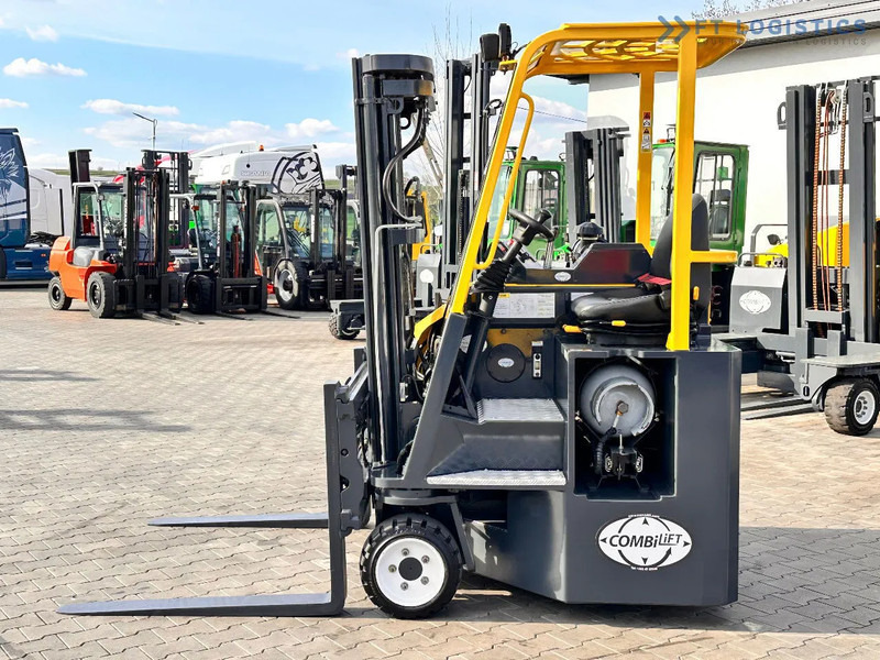 Combilift C3000CB / LPG / TRIPLEX / 4900MM / FREE LIFT / POSITIONER / LIKE NEW C3000CB / LPG / TRIPLEX / 4900MM / FREE LIFT / POSITIONER / - 4-vägstruck: bild 5 Combilift C3000CB / LPG / TRIPLEX / 4900MM / FREE LIFT / POSITIONER / LIKE NEW C3000CB / LPG / TRIPLEX / 4900MM / FREE LIFT / POSITIONER / - 4-vägstruck: bild 5