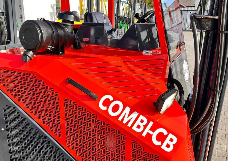 Combilift C3000CB / LPG / TRIPLEX / 5500MM / FREE LIFT / SIDE SHIFT + FORK POSITIONER / LIKE NEW - 4-vägstruck: bild 5 Combilift C3000CB / LPG / TRIPLEX / 5500MM / FREE LIFT / SIDE SHIFT + FORK POSITIONER / LIKE NEW - 4-vägstruck: bild 5