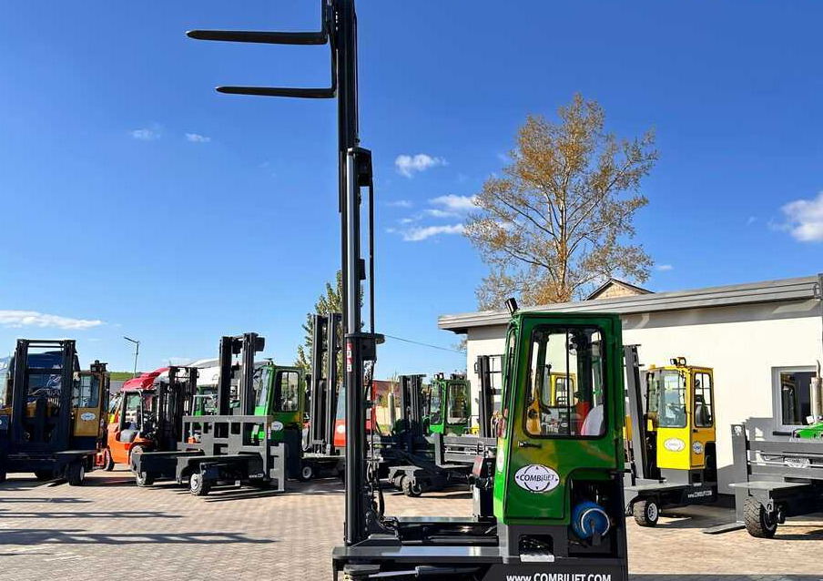 4-vägstruck Combilift C4000 / TRIPLEX / 4900MM / GAS / FREE LIFT / FORK SIDE SHIFT / LIKE NEW: bild 30