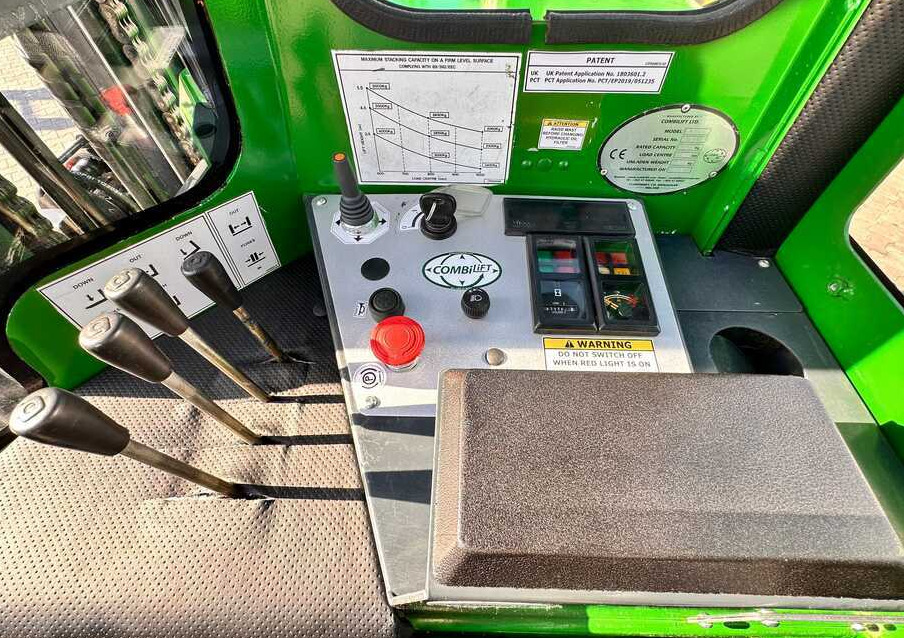 4-vägstruck Combilift C4000 / TRIPLEX / 4900MM / GAS / FREE LIFT / FORK SIDE SHIFT / LIKE NEW: bild 13