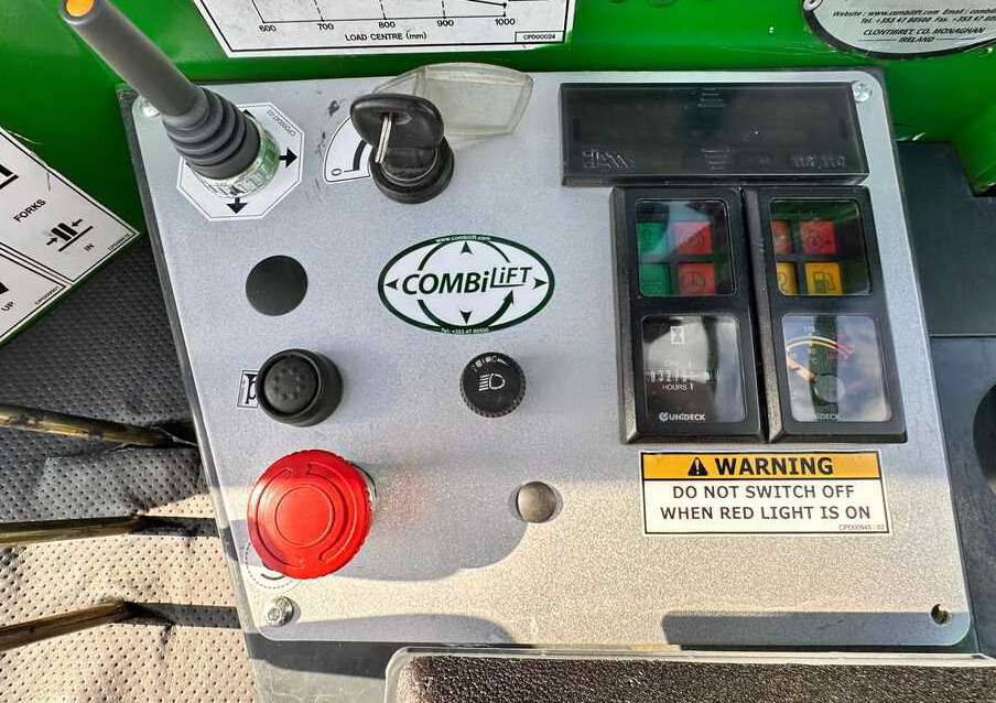 4-vägstruck Combilift C4000 / TRIPLEX / 4900MM / GAS / FREE LIFT / FORK SIDE SHIFT / LIKE NEW: bild 15
