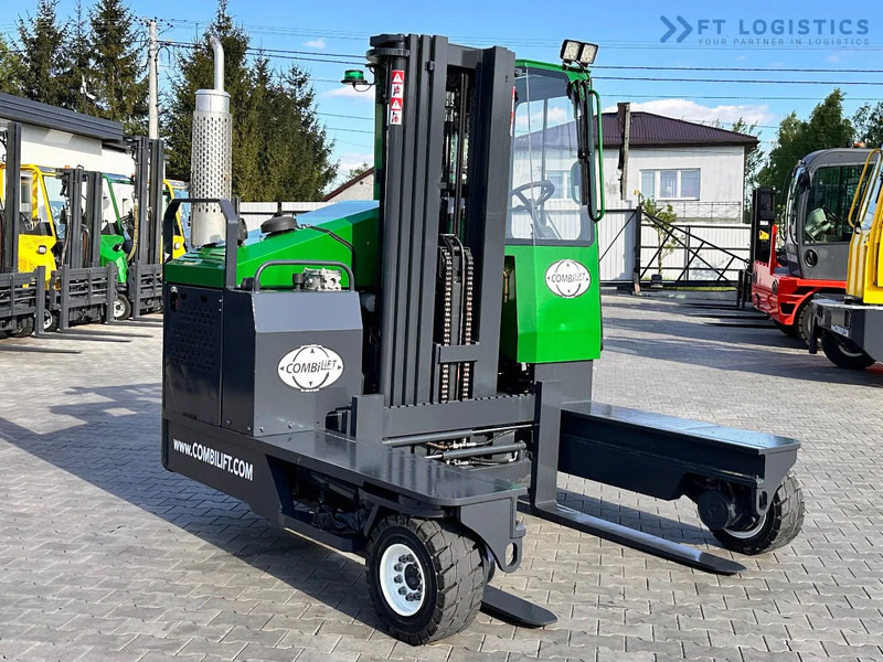 Combilift C4000 / TRIPLEX / 4900MM / LPG / FREE LIFT / FORK SHIFT / LIKE NEW C4000 / TRIPLEX / 4900MM / LPG / FREE LIFT / FORK SHIFT / LIK - 4-vägstruck: bild 4 Combilift C4000 / TRIPLEX / 4900MM / LPG / FREE LIFT / FORK SHIFT / LIKE NEW C4000 / TRIPLEX / 4900MM / LPG / FREE LIFT / FORK SHIFT / LIK - 4-vägstruck: bild 4