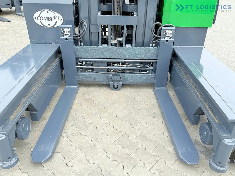 Combilift C4000 / TRIPLEX / 9300MM / FREE LIFT / POSITIONER / GAS / CABIN C4000 / TRIPLEX / 9300MM / FREE LIFT / POSITIONER / GAS / CABIN - 4-vägstruck: bild 5 Combilift C4000 / TRIPLEX / 9300MM / FREE LIFT / POSITIONER / GAS / CABIN C4000 / TRIPLEX / 9300MM / FREE LIFT / POSITIONER / GAS / CABIN - 4-vägstruck: bild 5