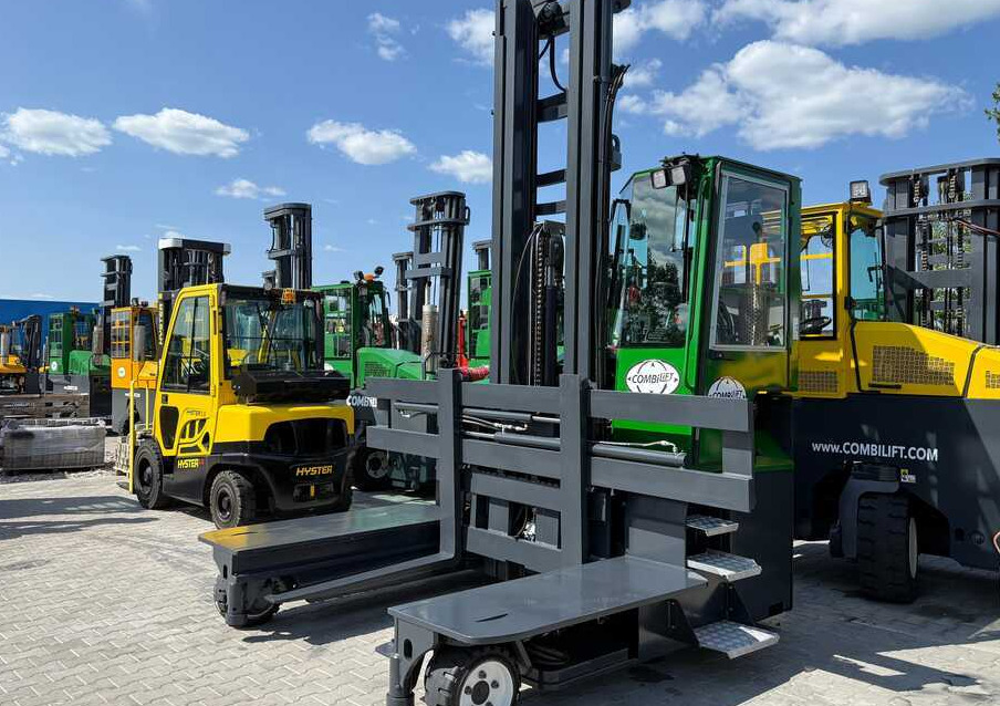 Combilift C5000E / ELECTRIC / TRIPLEX 8300MM / FULL FREE LIFT / WIDE POSITIONER / FORK SIDESHIFT / BATTERY LIKE NEW - 4-vägstruck: bild 1 Combilift C5000E / ELECTRIC / TRIPLEX 8300MM / FULL FREE LIFT / WIDE POSITIONER / FORK SIDESHIFT / BATTERY LIKE NEW - 4-vägstruck: bild 1