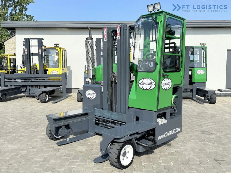Combilift Combilift C2500 / GAS / TRIPLEX 4900MM / FREE LIFT / ONLY 2446 HOURS / FORK POSITIONER / FULL CABIN / PERFECT CONDITION / Wide r - 4-vägstruck: bild 1 Combilift Combilift C2500 / GAS / TRIPLEX 4900MM / FREE LIFT / ONLY 2446 HOURS / FORK POSITIONER / FULL CABIN / PERFECT CONDITION / Wide r - 4-vägstruck: bild 1