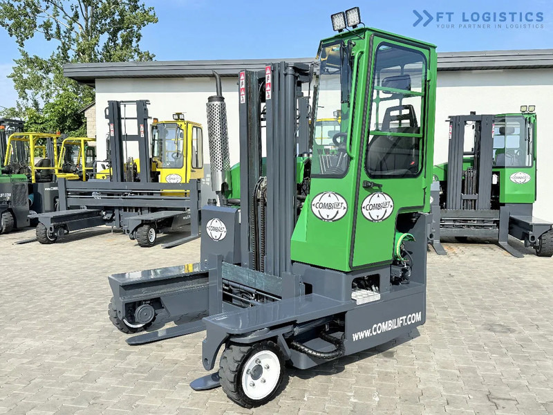 Combilift Combilift C2500 / GAS / TRIPLEX 4900MM / FREE LIFT / ONLY 2446 HOURS / FORK POSITIONER / FULL CABIN / PERFECT CONDITION / Wide r - 4-vägstruck: bild 2 Combilift Combilift C2500 / GAS / TRIPLEX 4900MM / FREE LIFT / ONLY 2446 HOURS / FORK POSITIONER / FULL CABIN / PERFECT CONDITION / Wide r - 4-vägstruck: bild 2