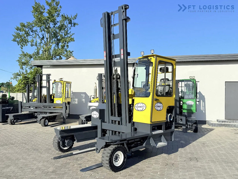Combilift FOUR-WAY MULTIDIRECTIONAL FORKLIFT C5000 / GAS / TRIPLEX 6000MM / ONLY 4263 HOURS / FORK POSITIONER / EXCELLENT CONDITION / Wide - 4-vägstruck: bild 1 Combilift FOUR-WAY MULTIDIRECTIONAL FORKLIFT C5000 / GAS / TRIPLEX 6000MM / ONLY 4263 HOURS / FORK POSITIONER / EXCELLENT CONDITION / Wide - 4-vägstruck: bild 1