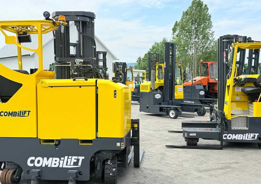 Leasa  Combilift MR / ELECTRIC / TRIPLEX – 6000MM / FULL FREE LIFT / WIDE POSITIONER / FORK SIDESHIFT / ONLY 1400 HOURS / LIKE NEW Combilift MR / ELECTRIC / TRIPLEX – 6000MM / FULL FREE LIFT / WIDE POSITIONER / FORK SIDESHIFT / ONLY 1400 HOURS / LIKE NEW: bild 9
