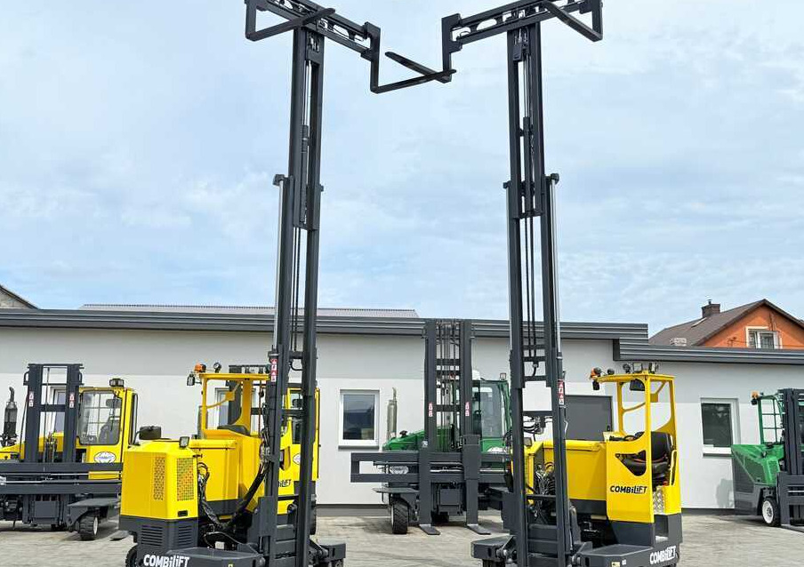 Leasa  Combilift MR / ELECTRIC / TRIPLEX – 6000MM / FULL FREE LIFT / WIDE POSITIONER / FORK SIDESHIFT / ONLY 1400 HOURS / LIKE NEW Combilift MR / ELECTRIC / TRIPLEX – 6000MM / FULL FREE LIFT / WIDE POSITIONER / FORK SIDESHIFT / ONLY 1400 HOURS / LIKE NEW: bild 32