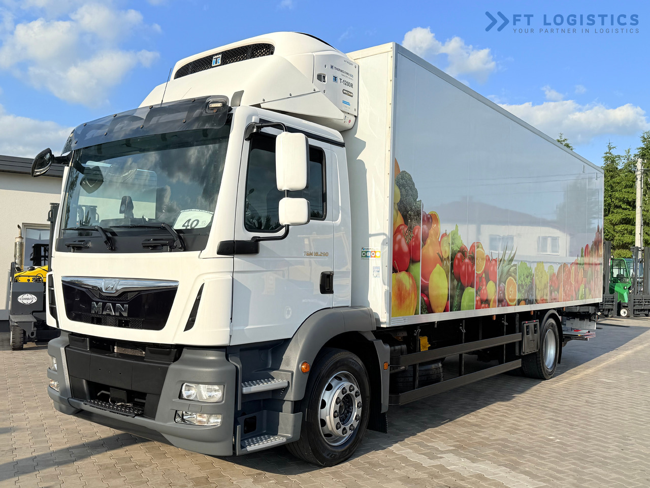 MAN TGM 18.290 / THERMOKING T-1200R / BI-TEMPERATURE / 19 PALLETS / 90% TYRES / EXCELLENT CONDITION / DHOLLANDIA TAIL LIFT / SIDE DOOR / PAYLOAD 8,220 KG - Kylbil lastbil: bild 1 MAN TGM 18.290 / THERMOKING T-1200R / BI-TEMPERATURE / 19 PALLETS / 90% TYRES / EXCELLENT CONDITION / DHOLLANDIA TAIL LIFT / SIDE DOOR / PAYLOAD 8,220 KG - Kylbil lastbil: bild 1
