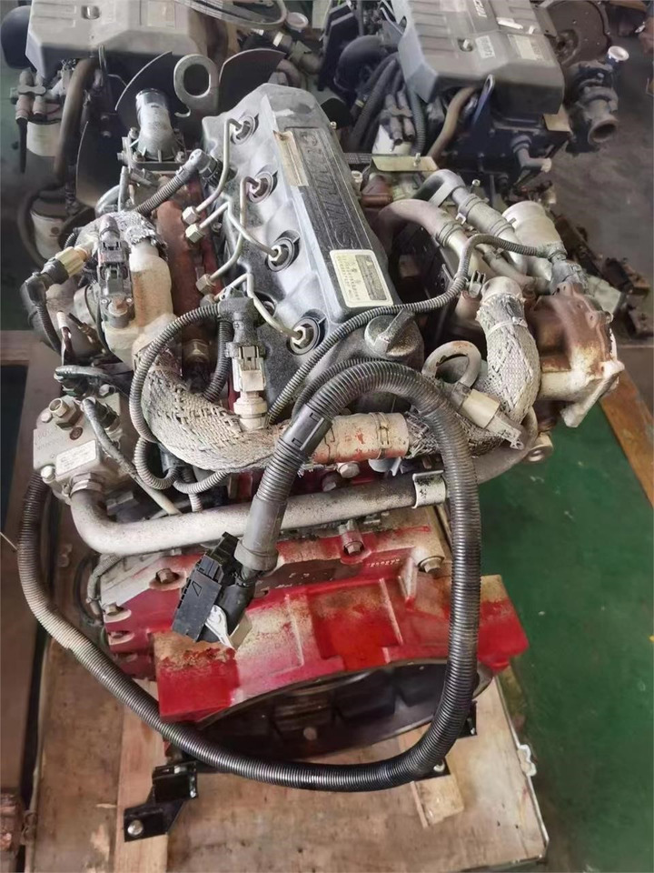 CUMMINS ISF3.8 - Motor för Grävmaskin: bild 1 CUMMINS ISF3.8 - Motor för Grävmaskin: bild 1