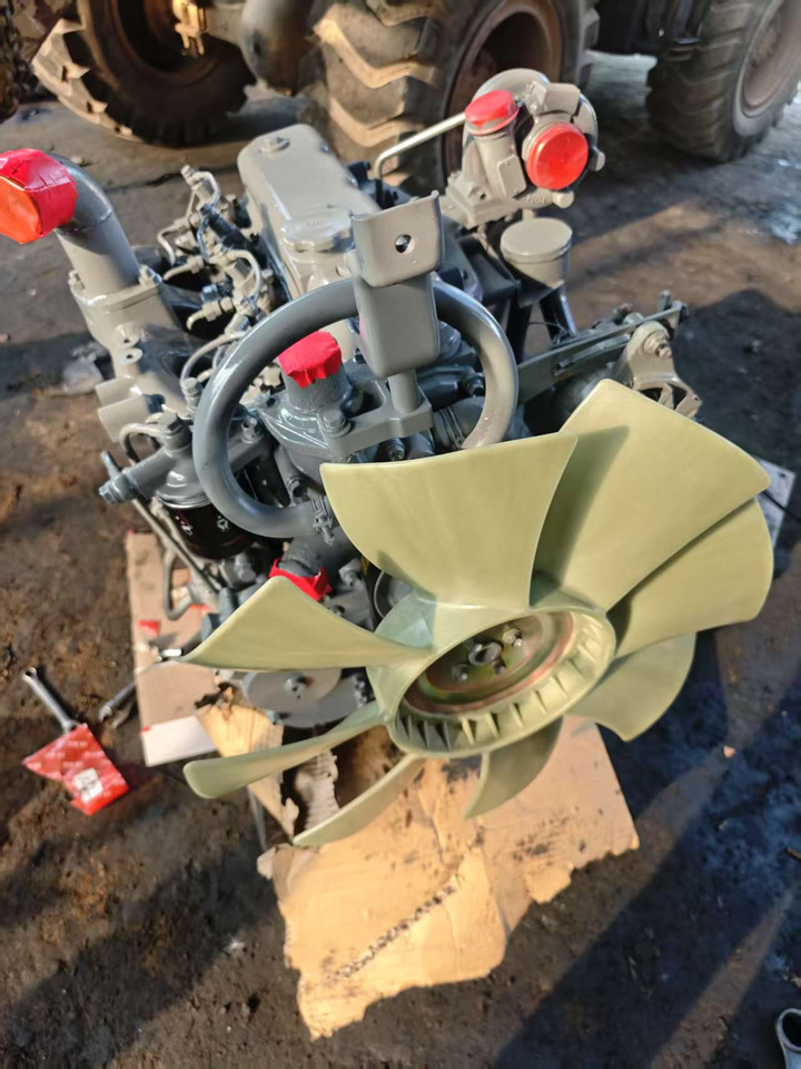 ISUZU 4BG1 - Motor för Övrig maskin: bild 4 ISUZU 4BG1 - Motor för Övrig maskin: bild 4