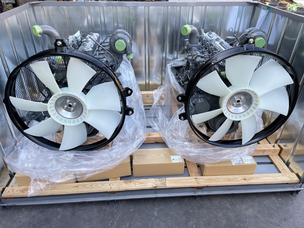 ISUZU 6BG1 - Motor för Grävmaskin: bild 1 ISUZU 6BG1 - Motor för Grävmaskin: bild 1