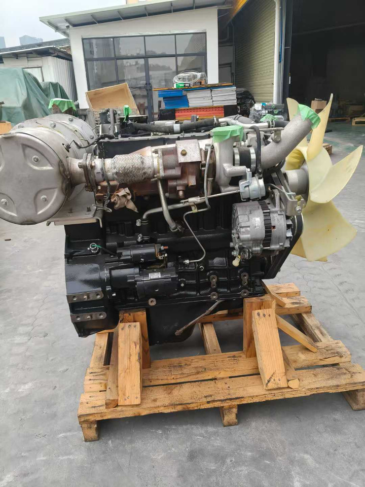 MITSUBISHI D04EG - Motor för Grävmaskin: bild 1 MITSUBISHI D04EG - Motor för Grävmaskin: bild 1