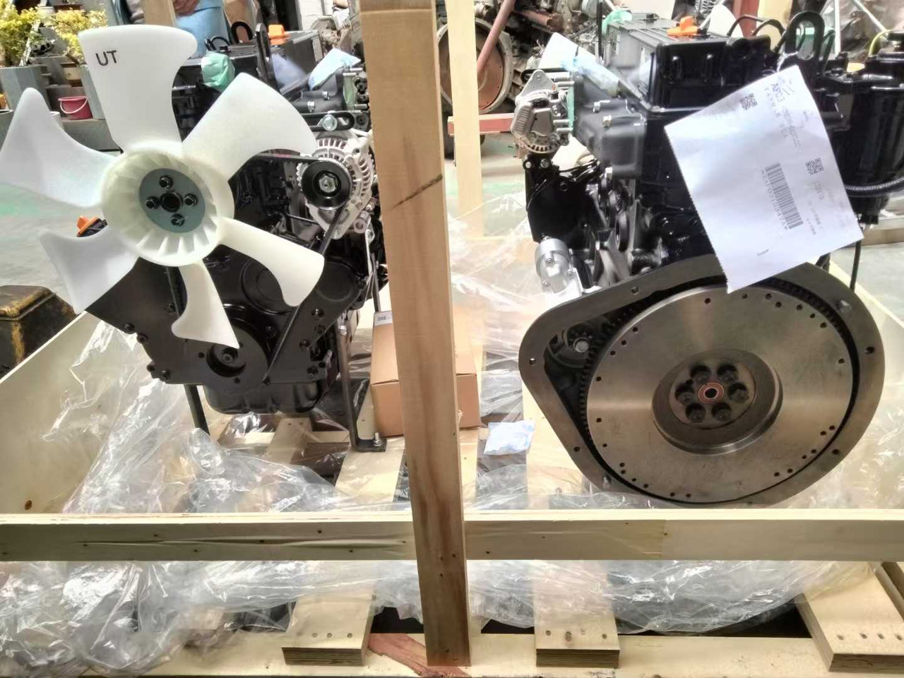 YANMAR 4TNE98 - Motor för Byggmaskiner: bild 5 YANMAR 4TNE98 - Motor för Byggmaskiner: bild 5