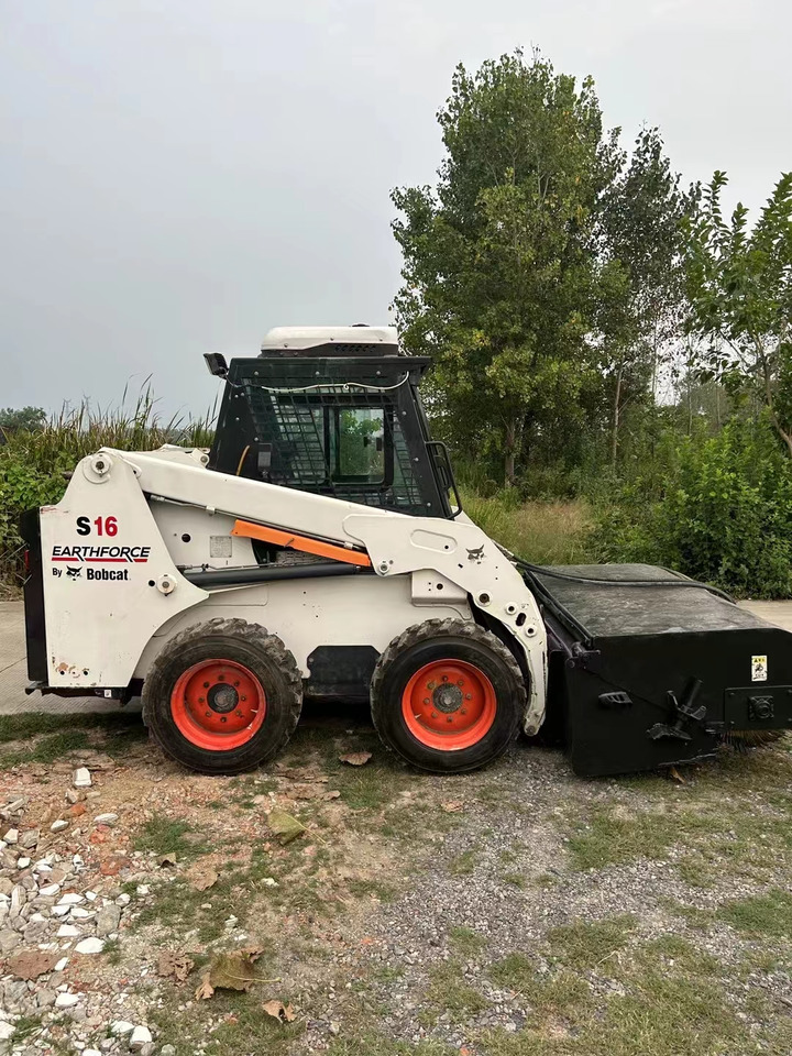 BOBCAT used skidsteer wheel Bobcat S18 High Quality - Kompaktlastare/ Slirstyrda lastare: bild 1 BOBCAT used skidsteer wheel Bobcat S18 High Quality - Kompaktlastare/ Slirstyrda lastare: bild 1