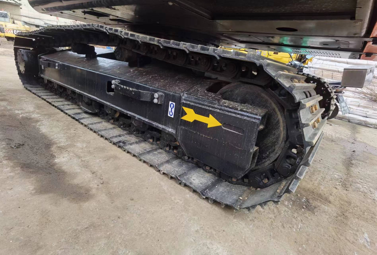 CRAWLER EXCAVATOR Used Hitachi ZX200-3G Excavator for Sale - Low Hours, Full Documentation - Bandgrävare: bild 3 CRAWLER EXCAVATOR Used Hitachi ZX200-3G Excavator for Sale - Low Hours, Full Documentation - Bandgrävare: bild 3