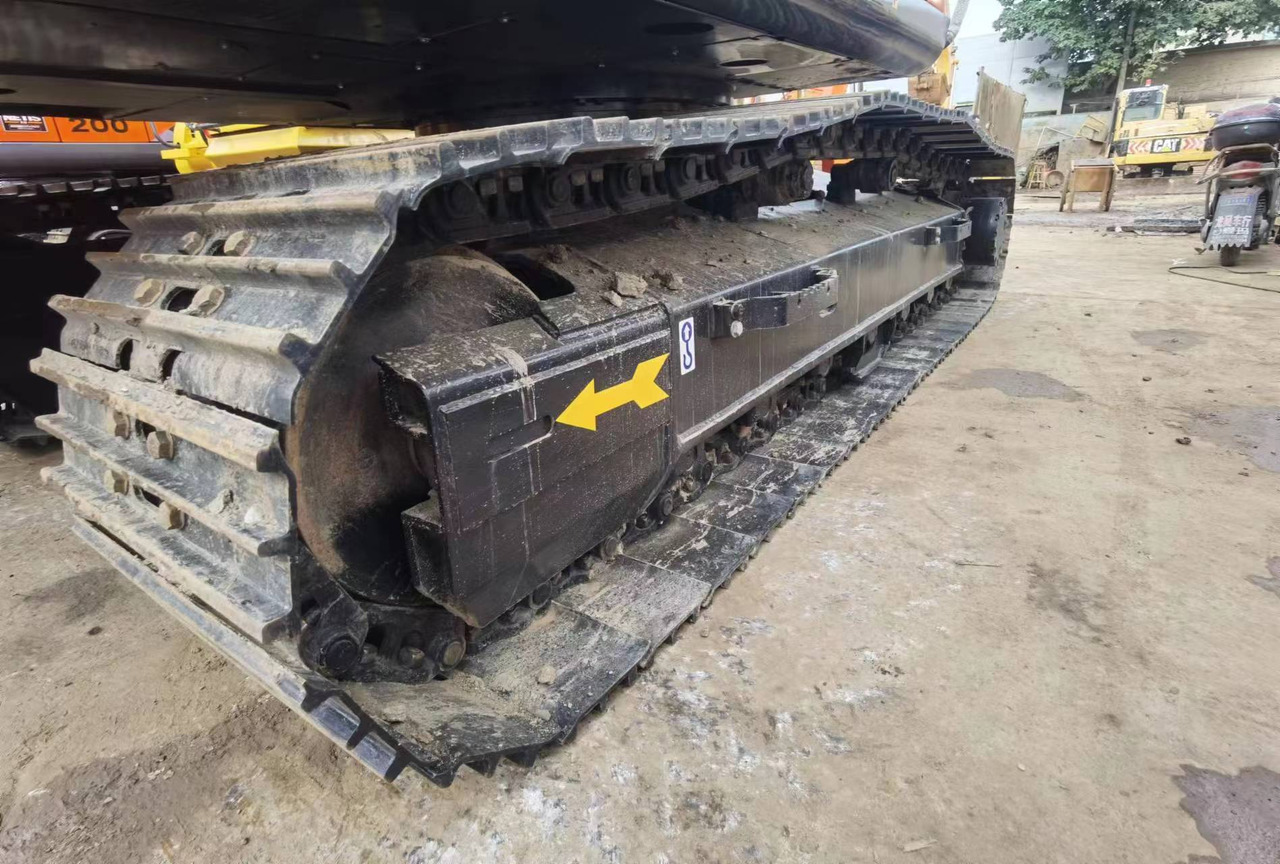 CRAWLER EXCAVATOR Used Hitachi ZX200-3G Excavator for Sale - Low Hours, Full Documentation - Bandgrävare: bild 5 CRAWLER EXCAVATOR Used Hitachi ZX200-3G Excavator for Sale - Low Hours, Full Documentation - Bandgrävare: bild 5
