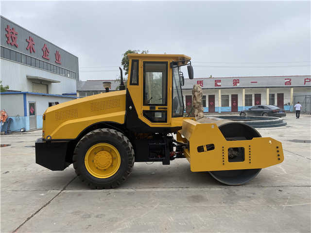 China Made Small Size Road Roller , Brand New Roller , New Compactor Machines - Asfaltvält: bild 4 China Made Small Size Road Roller , Brand New Roller , New Compactor Machines - Asfaltvält: bild 4