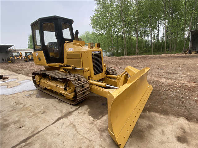 Good Condition Cat Hot Sale Bulldozer D5h D5g D5k D5m D5n D6h D6k D6m D7h D7g D7m - Bulldozer: bild 2 Good Condition Cat Hot Sale Bulldozer D5h D5g D5k D5m D5n D6h D6k D6m D7h D7g D7m - Bulldozer: bild 2