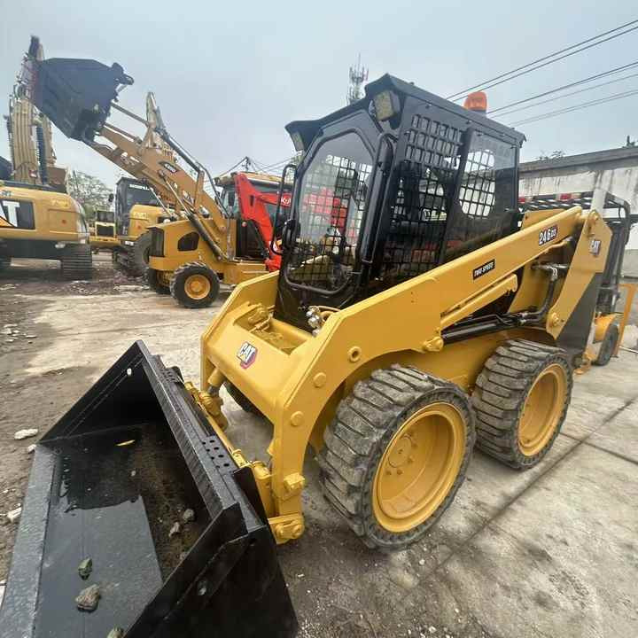 High Quality Used Cat 246D3 Excavator with Low Working Hoursand Best Price Used Cat 246D3 Machine with Cheap Price for Sale - Kompaktlastare/ Slirstyrda lastare: bild 4 High Quality Used Cat 246D3 Excavator with Low Working Hoursand Best Price Used Cat 246D3 Machine with Cheap Price for Sale - Kompaktlastare/ Slirstyrda lastare: bild 4