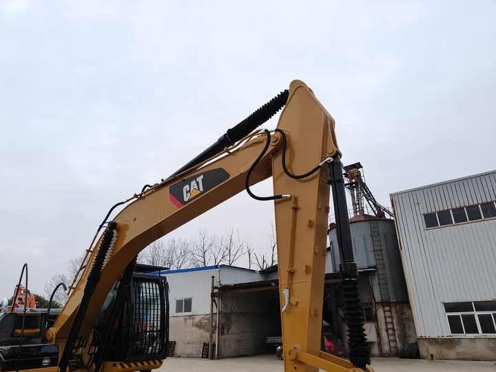 Second Hand Excavator 330D Used Low Price Caterpillar CAT 312D 315D 320D 325D in Good Condition - Bandgrävare: bild 5 Second Hand Excavator 330D Used Low Price Caterpillar CAT 312D 315D 320D 325D in Good Condition - Bandgrävare: bild 5