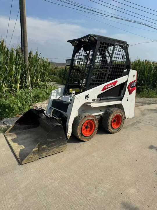 Used Bobcat S70 Skid Teer in Stock Good Condition bobcat S70 S160 185 300 330 Skid Steer for Sale - Kompaktlastare/ Slirstyrda lastare: bild 2 Used Bobcat S70 Skid Teer in Stock Good Condition bobcat S70 S160 185 300 330 Skid Steer for Sale - Kompaktlastare/ Slirstyrda lastare: bild 2
