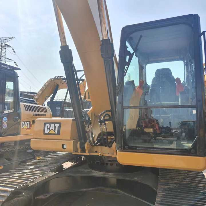 Used CAT 320GC Hydraulic Excavator Caterpillar Multi-Function Used Excavator with Hammer for Construction Project - Grävmaskin: bild 2 Used CAT 320GC Hydraulic Excavator Caterpillar Multi-Function Used Excavator with Hammer for Construction Project - Grävmaskin: bild 2