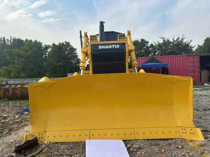 Used China Brand Shantui Sd32 Bulldozer in Stock High Quality Shantui Sd16 22 32 Bulldozer for Sale - Bulldozer: bild 4 Used China Brand Shantui Sd32 Bulldozer in Stock High Quality Shantui Sd16 22 32 Bulldozer for Sale - Bulldozer: bild 4